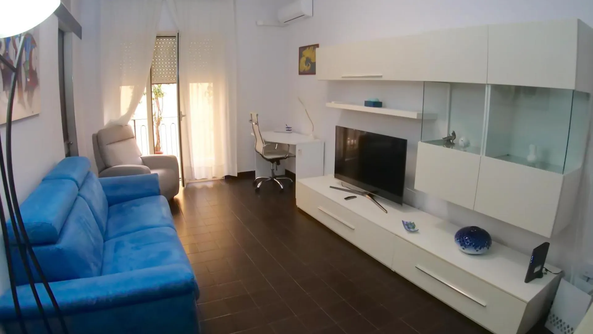 The House Of Grandma Apartment Naples